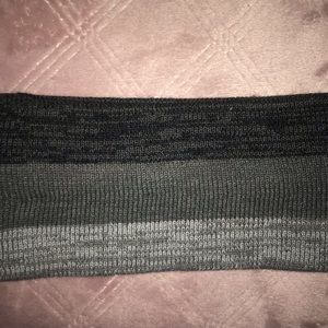 Striped grey head warmer/headband